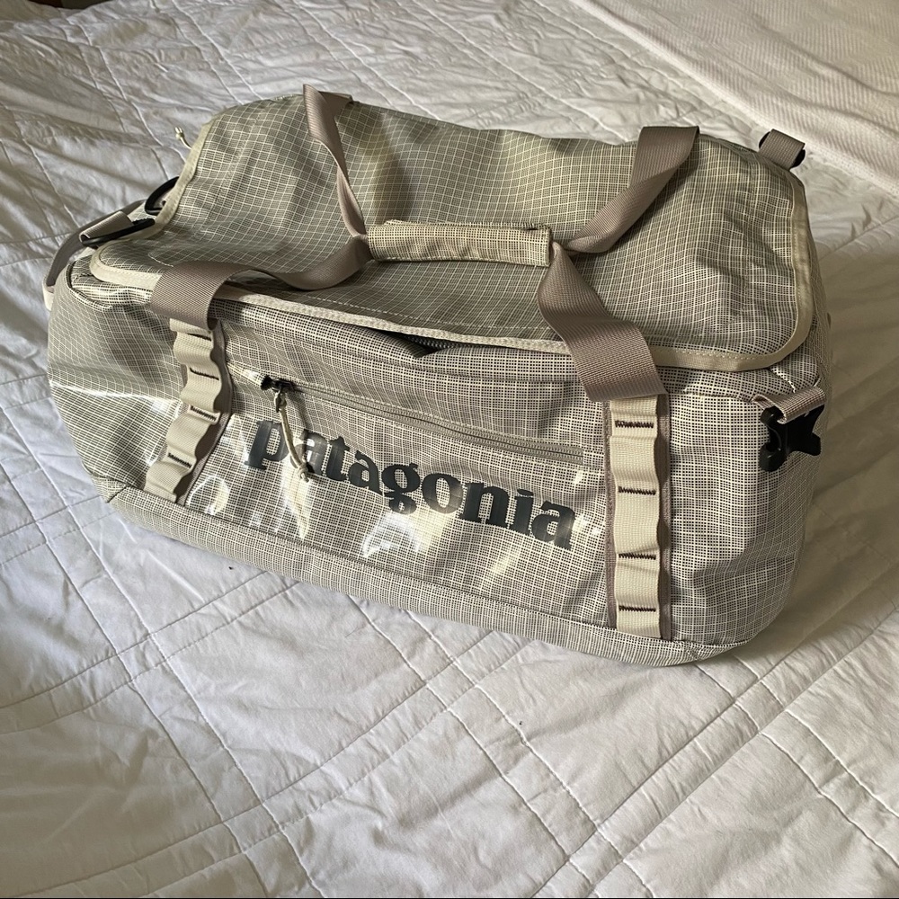 Patagonia Black Hole 40L Duffle Backpack Grey